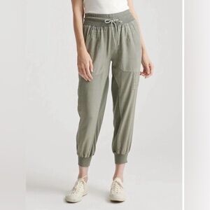 Quince Women's Olive Green Vintage Wash Tencel Utility Jogger Pants sz L A1
